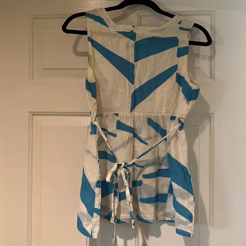 Linen Tank Top - Picture 2 of 2